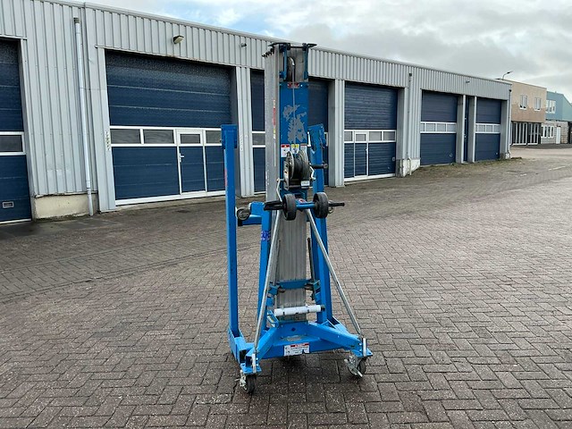 Genie sla-25 kanaallift - afbeelding 2 van  9