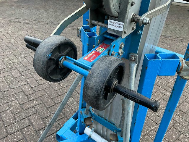 Genie sla-25 kanaallift - afbeelding 9 van  9