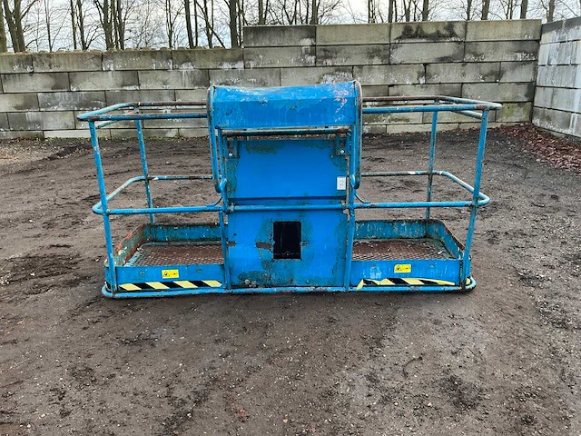 Genie werkbak hoogwerker - afbeelding 5 van  10