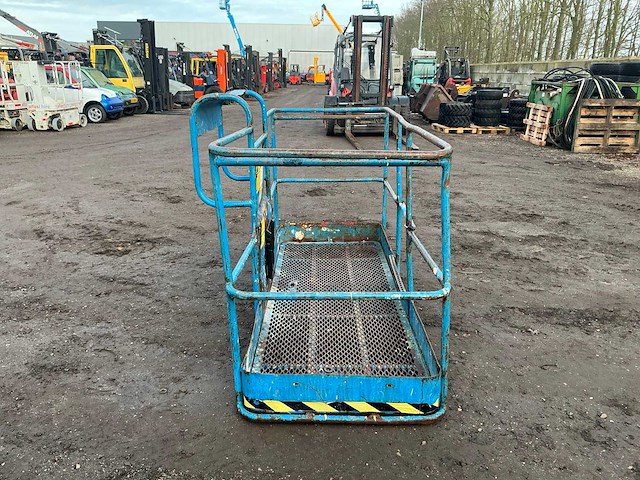 Genie werkbak hoogwerker - afbeelding 7 van  10