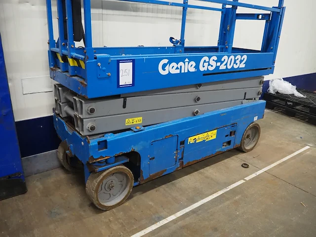 Genie - afbeelding 5 van  11