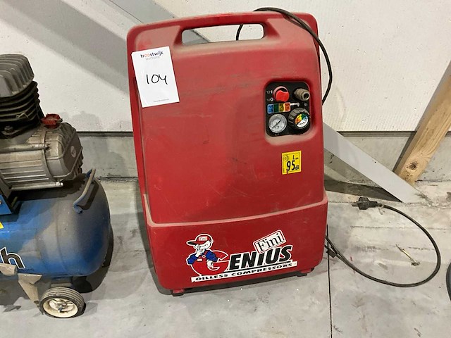 Genius fini & fetch luchtcompressor (2x) - afbeelding 2 van  4