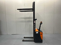 Genkinger - efg-18 - stapelaar - acculader - 634 uur - 2.46m - afbeelding 10 van  17