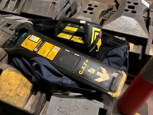 Genny + c.a.t3 kabelzoeker radiodectection (2x) - afbeelding 1 van  12