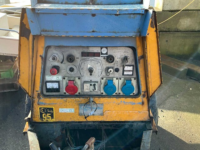 Genset aanhanger lasgenerator - afbeelding 4 van  10