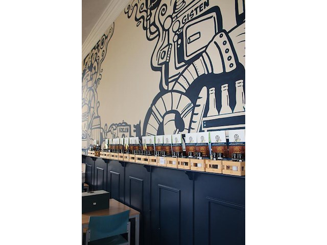 Genummerde tafelgarnituur met peper en zout stel. 1-17. - afbeelding 2 van  6