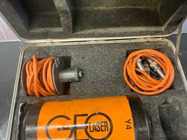 Geo laser kl 10 bouwlaser - afbeelding 7 van  13