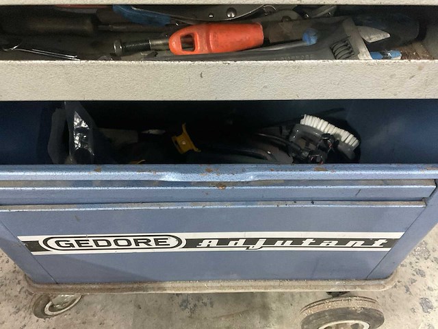 Geodore gereedschapswagen met inhoud - afbeelding 2 van  10