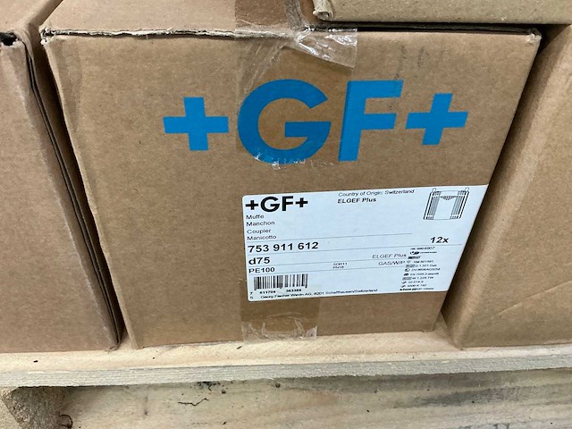 Georg fischer partij vlinderkleppen, moffen, kogelkranen, t-stukken etc (45x) - afbeelding 2 van  18