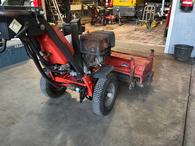 Georg kersten k2000/100 veegmachine - afbeelding 11 van  12