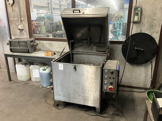 Georg render w 80 c onderdelenreiniger - afbeelding 2 van  7