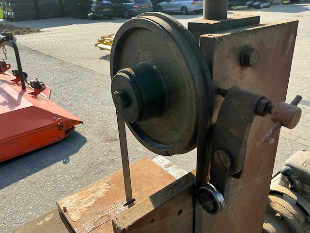 Georgi kobold lintzaagmachine - afbeelding 7 van  8