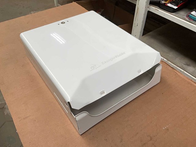 Georgia pacific paper towel dispenser (2x) - afbeelding 1 van  5