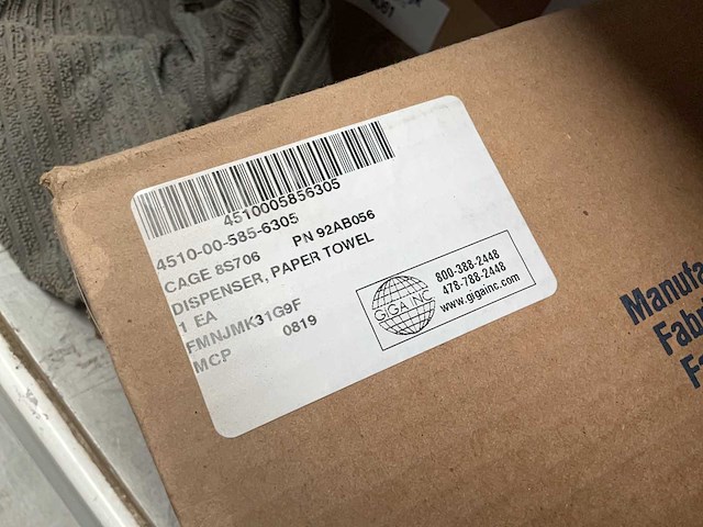 Georgia pacific paper towel dispenser (2x) - afbeelding 3 van  5