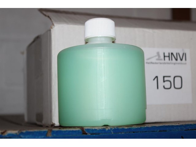 Geparfumeerde handzeep euro products. 8 verpakkingen. - afbeelding 2 van  2