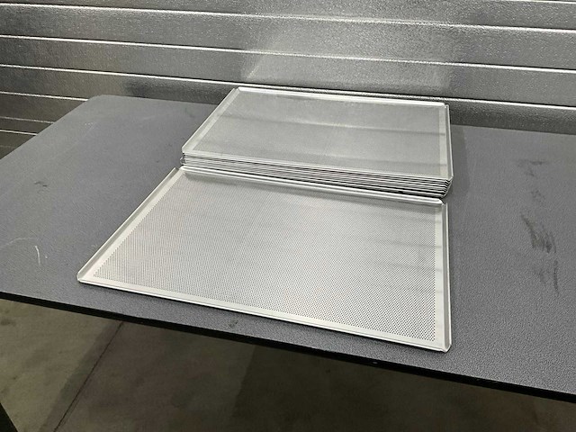 Geperforeerde bakkerij ovenplaten (10x) - afbeelding 2 van  5
