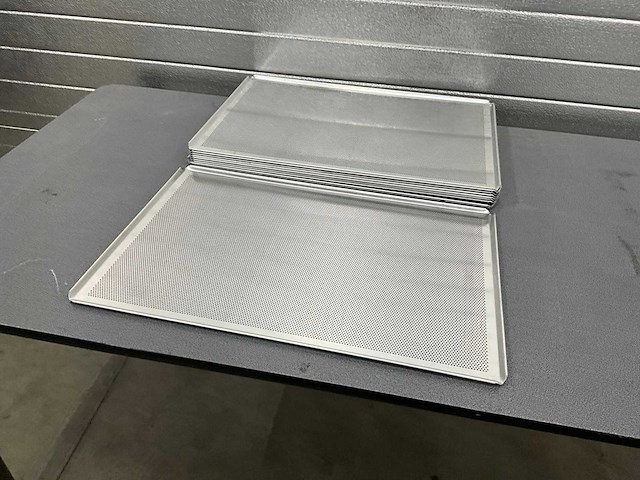 Geperforeerde bakkerij ovenplaten (10x) - afbeelding 2 van  5