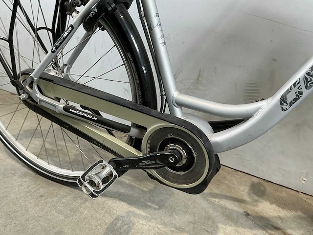 Gepida reptila elektrische damesfiets - afbeelding 5 van  10