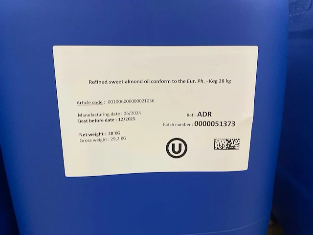Geraffineerde zoete amandel olie 28kg - afbeelding 1 van  3