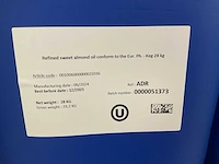 Geraffineerde zoete amandel olie 28kg