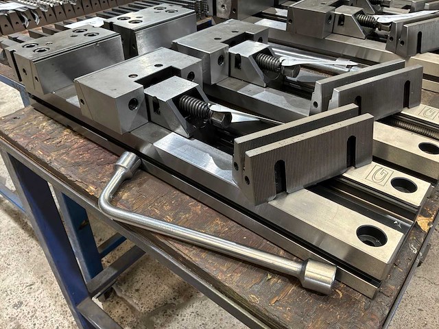 Gerardi 1a-4x400 machineklem - afbeelding 1 van  3