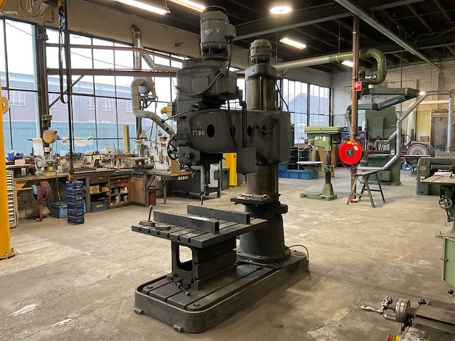 Gerards radiaalboormachine - afbeelding 17 van  23