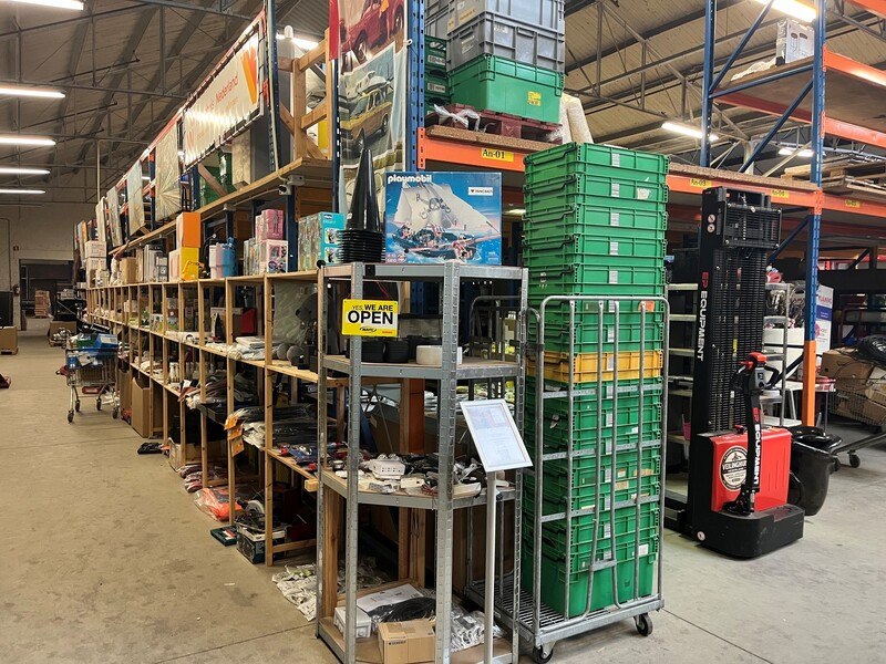 Gereedschap, elektronica en consumentengoederen