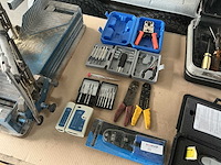 Gereedschap en accessoires voor netwerkinstalatie en electronica - afbeelding 1 van  5