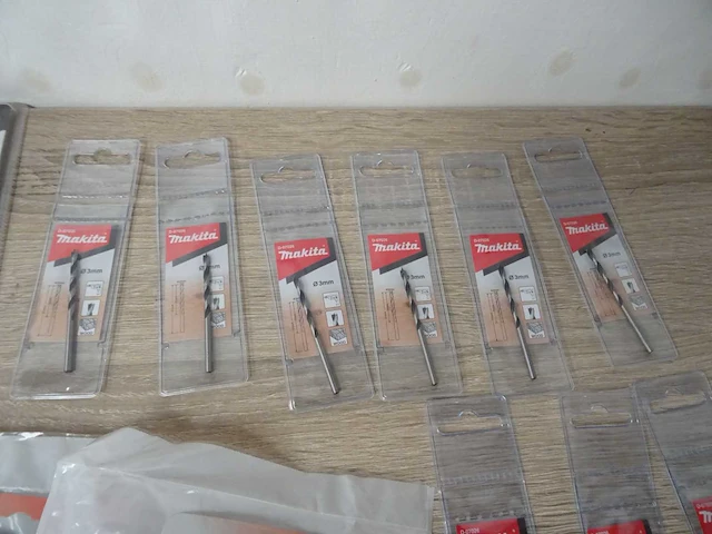 Gereedschap en toebehoren (34x) - afbeelding 4 van  6