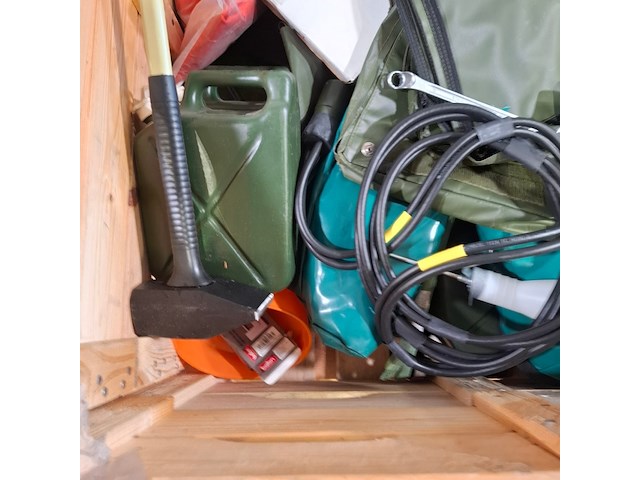 Gereedschap en werkplaatsinventaris - afbeelding 5 van  10