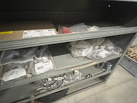 Gereedschap kast met installatiemateriaal - afbeelding 8 van  18