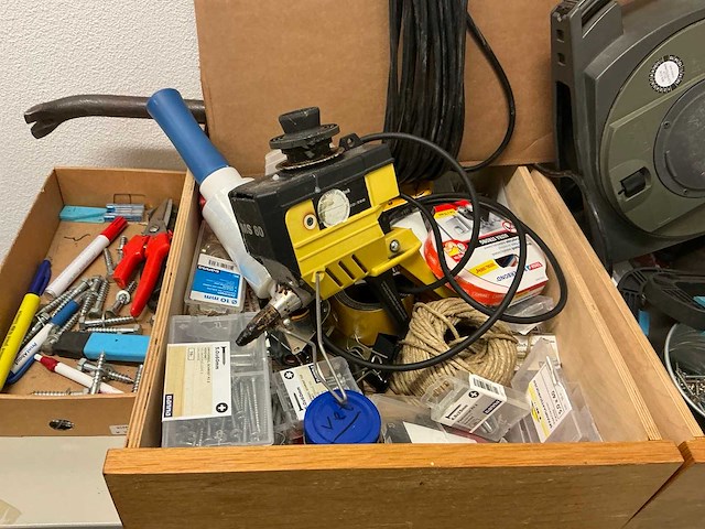 Gereedschap - afbeelding 17 van  18