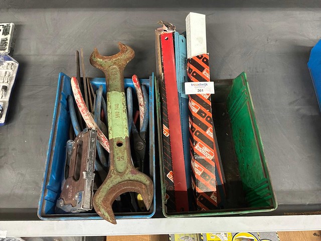 Gereedschap - afbeelding 1 van  3