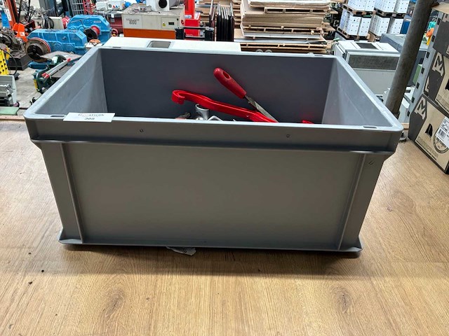 Gereedschap - afbeelding 2 van  4