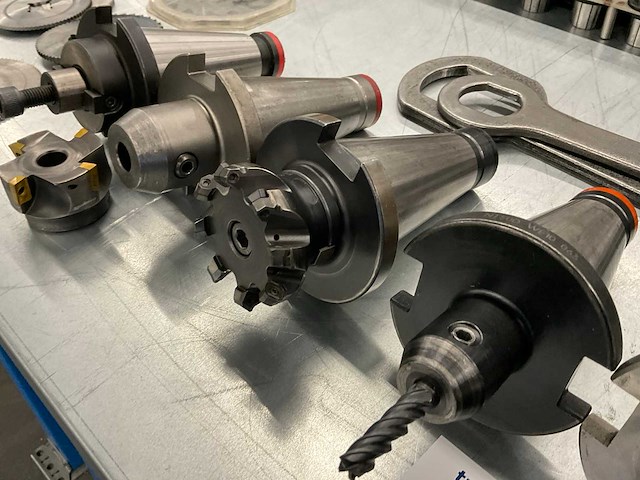 Gereedschaphouders en divers - afbeelding 4 van  7