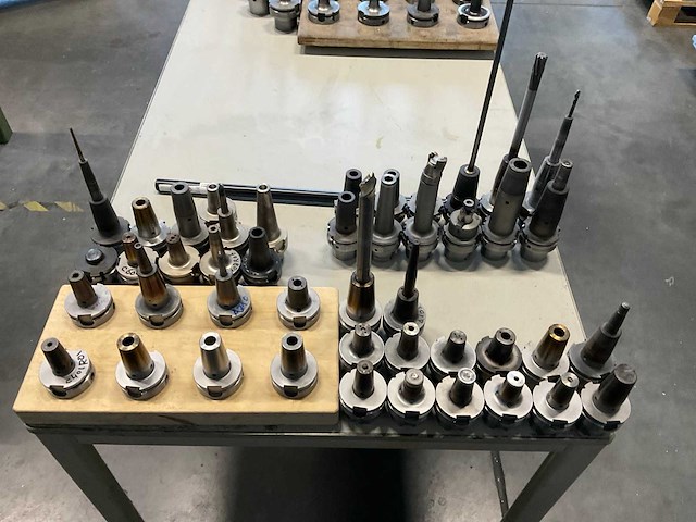 Gereedschaphouders hsk a63 (45x) - afbeelding 1 van  6