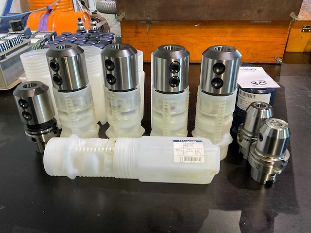 Gereedschaphouders hsk a63 (7x) - afbeelding 1 van  6