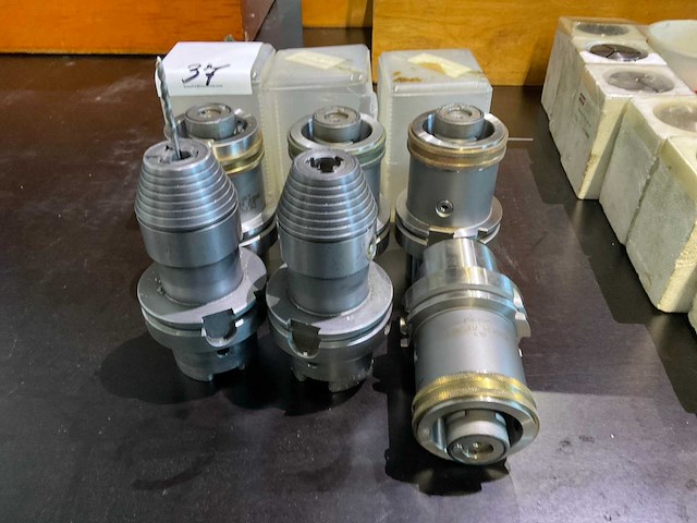 Gereedschaphouders hsk a80 (6x) - afbeelding 1 van  4