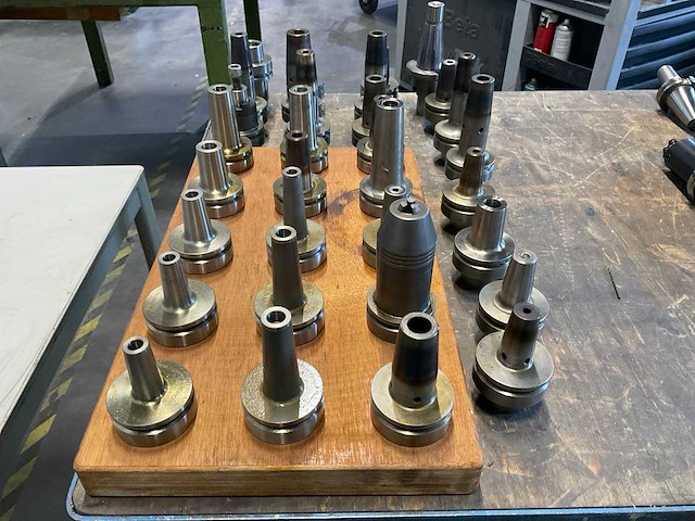 Gereedschaphouders iso 50 (30x) - afbeelding 1 van  4