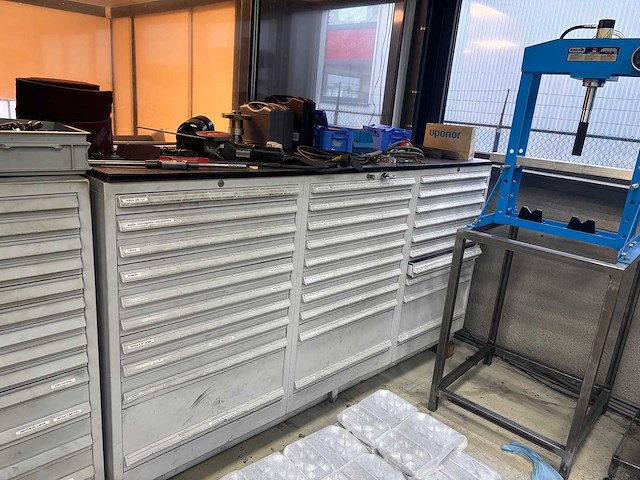 Gereedschapkast - afbeelding 2 van  2