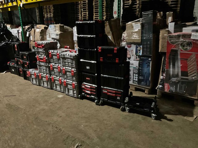 Gereedschapkoffer partij - afbeelding 1 van  7