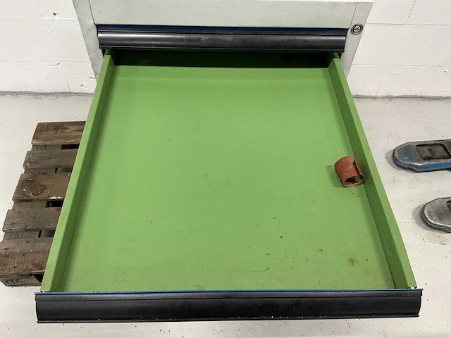 Gereedschapladenkast met 10 lade en inhoud - afbeelding 9 van  13