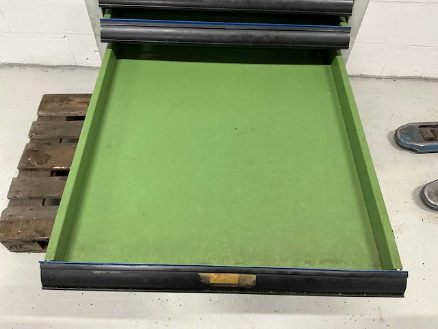 Gereedschapladenkast met 10 lade en inhoud - afbeelding 10 van  13