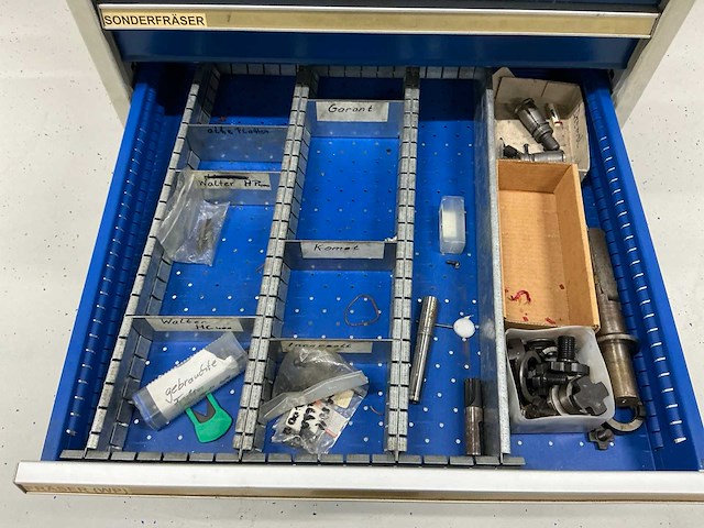 Gereedschapladenkast met 7 lade en inhoud - afbeelding 6 van  9