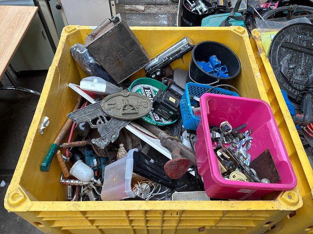 Gereedschap,miniatuur, onderdelen - afbeelding 1 van  9