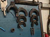 Gereedschapord met gereedschap - afbeelding 3 van  4
