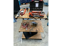 Gereedschappen met kar - afbeelding 2 van  6