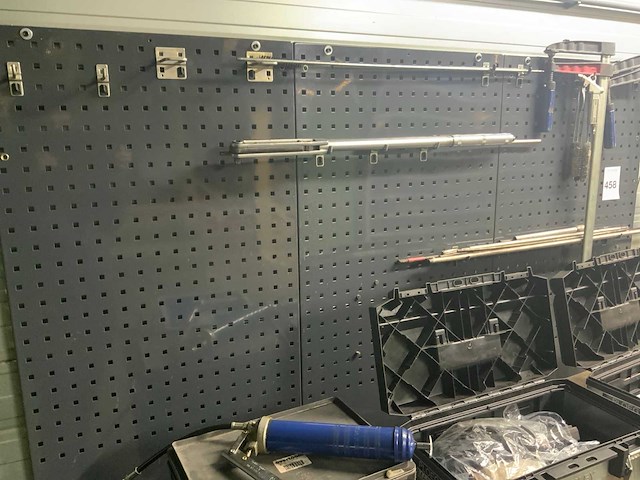 Gereedschappen met wandrek - afbeelding 7 van  12