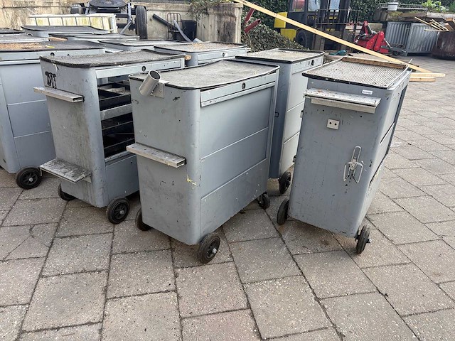 Gereedschapskar (11x) - afbeelding 2 van  8