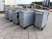 Gereedschapskar (11x) - afbeelding 1 van  8